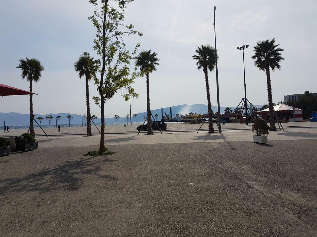 Bregu Green Apartments Vlore Bagian luar foto