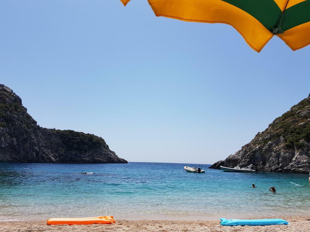 Bregu Green Apartments Vlore Bagian luar foto