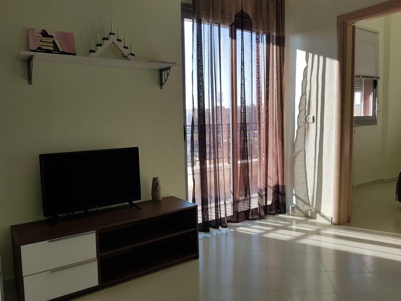 Bregu Green Apartments Vlore Bagian luar foto